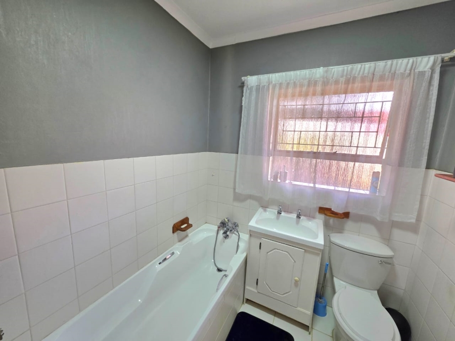 3 Bedroom Property for Sale in La Provance Free State